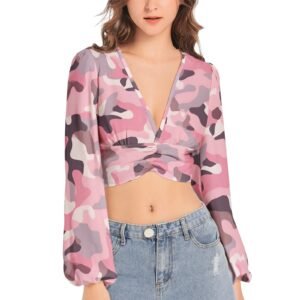 7a8f769c-8a02-11f0-acb8-0242ac110002.jpg Pink Camo Long Sleeve Crop Top – Bold & Trendy Women’s Streetwear